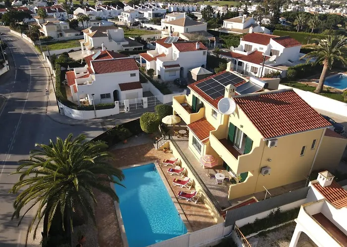 Margarida - Private Pool - 10 Guests - Albufeira
